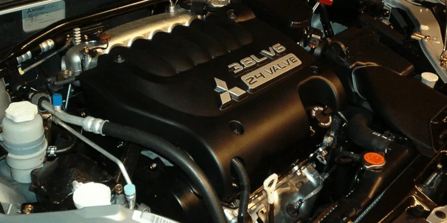 Двигатель Mitsubishi 6G75