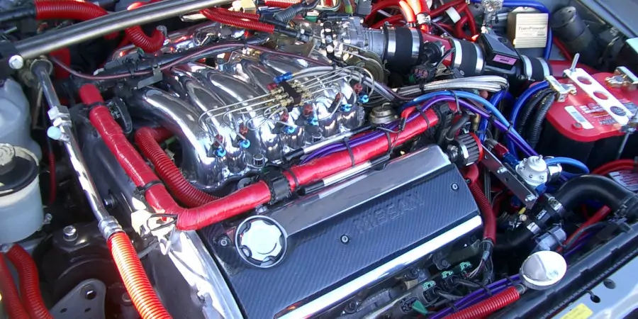 Двигатель Nissan VQ30DE