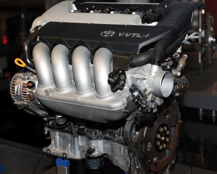 Двигатель Toyota 2ZZ-GE в разрезе