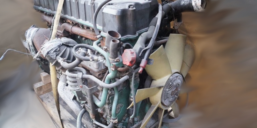 Двигатель Volvo D12C380